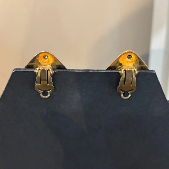 Chanel Vintage Coco Mark gold plated diamond motif Clip on Earrings - Picture 5 of 7